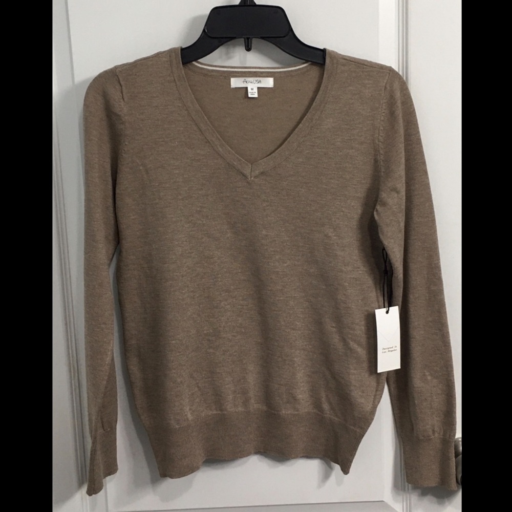 Active USA Sweater